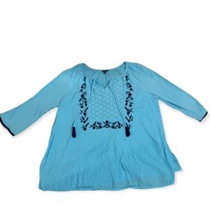Hannah embroidered gauzy 3/4 sleeve tunic size XL